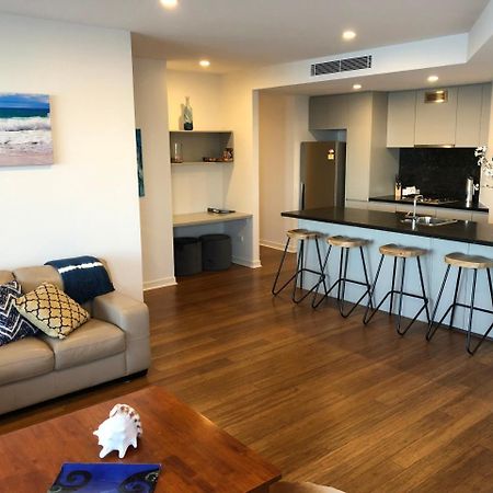 Arena On The Beach Apartment Newcastle Bagian luar foto