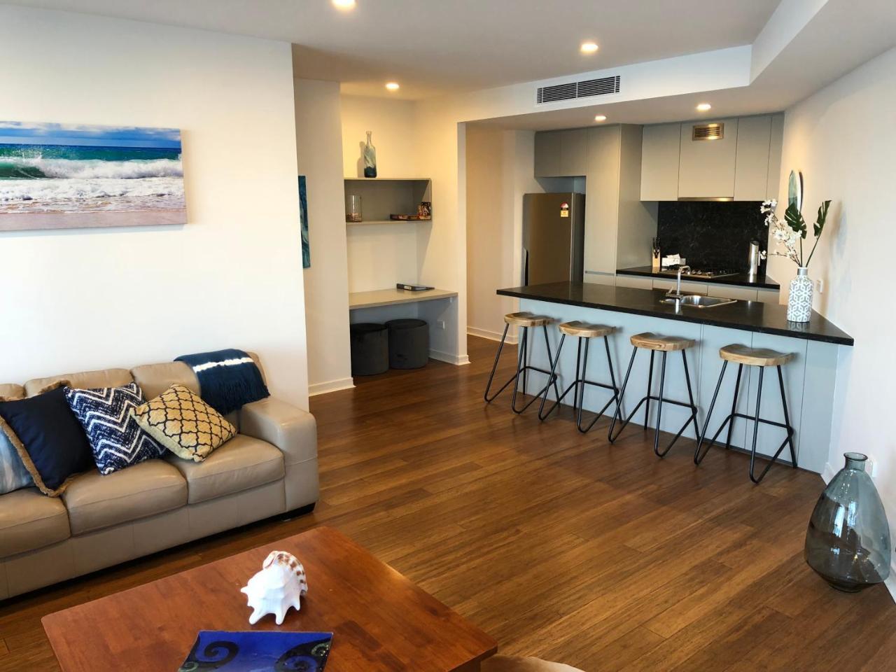 Arena On The Beach Apartment Newcastle Bagian luar foto