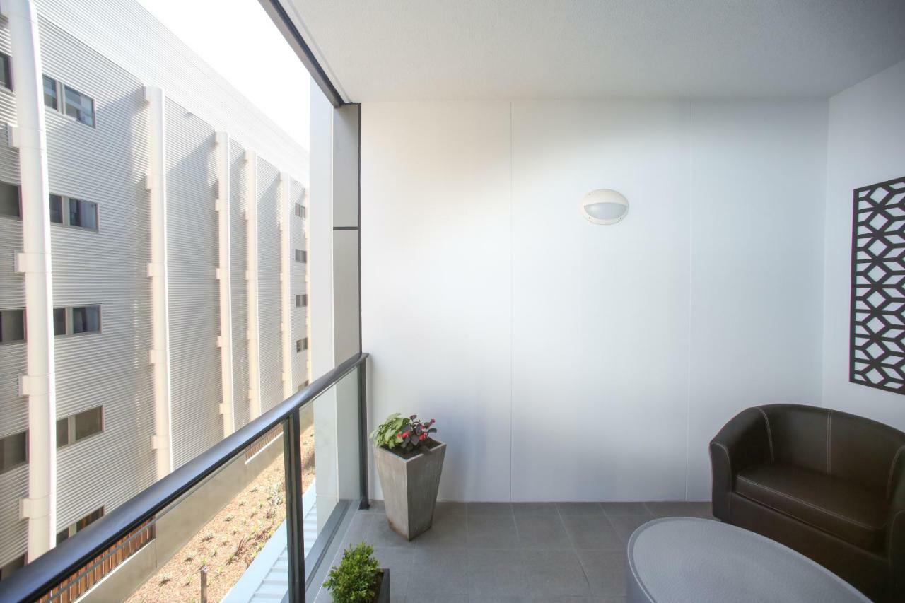 Arena On The Beach Apartment Newcastle Bagian luar foto