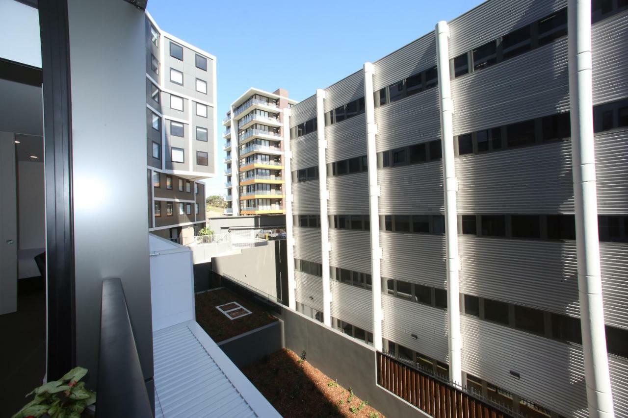 Arena On The Beach Apartment Newcastle Bagian luar foto